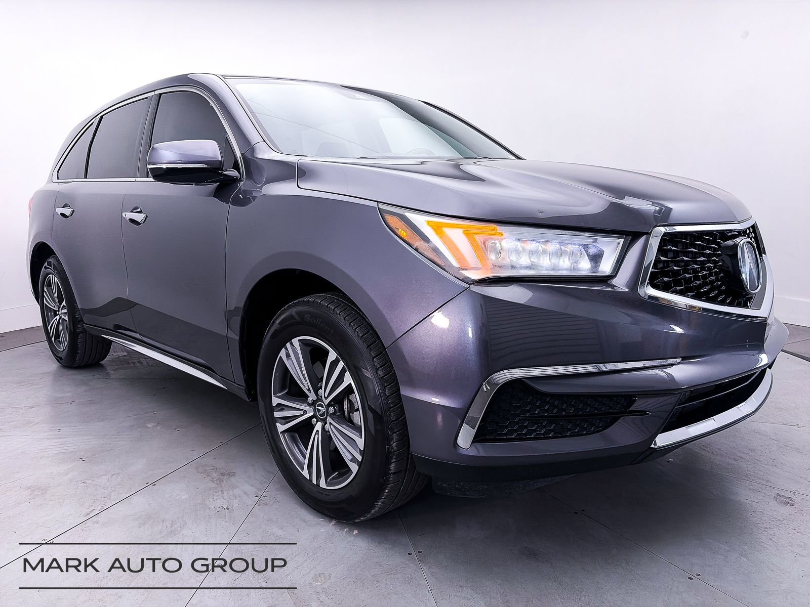 Used 2018 Acura MDX FWD image 1