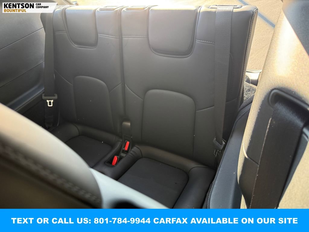 Used 2023 Tesla Model Y Long Range image 31