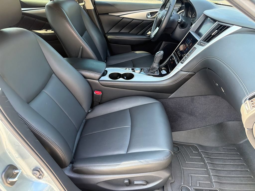 Used 2020 INFINITI Q50 Luxe RWD image 13