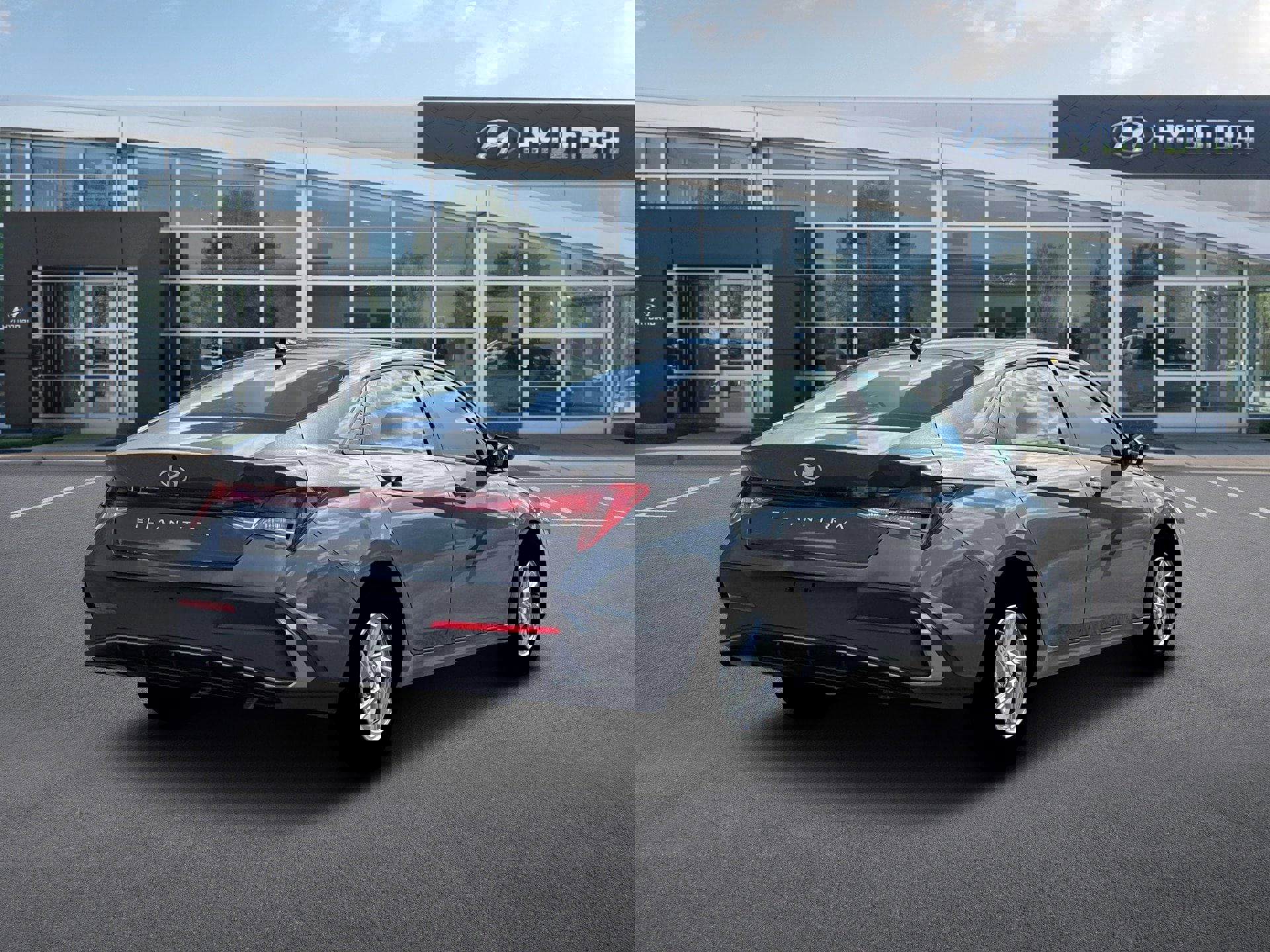 New 2026 Hyundai Elantra SE image 7