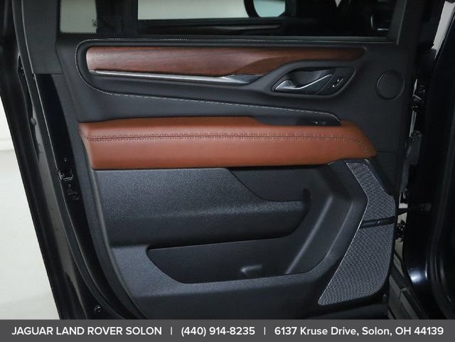 Used 2023 GMC Yukon XL Denali Ultimate AWD/4WD image 38