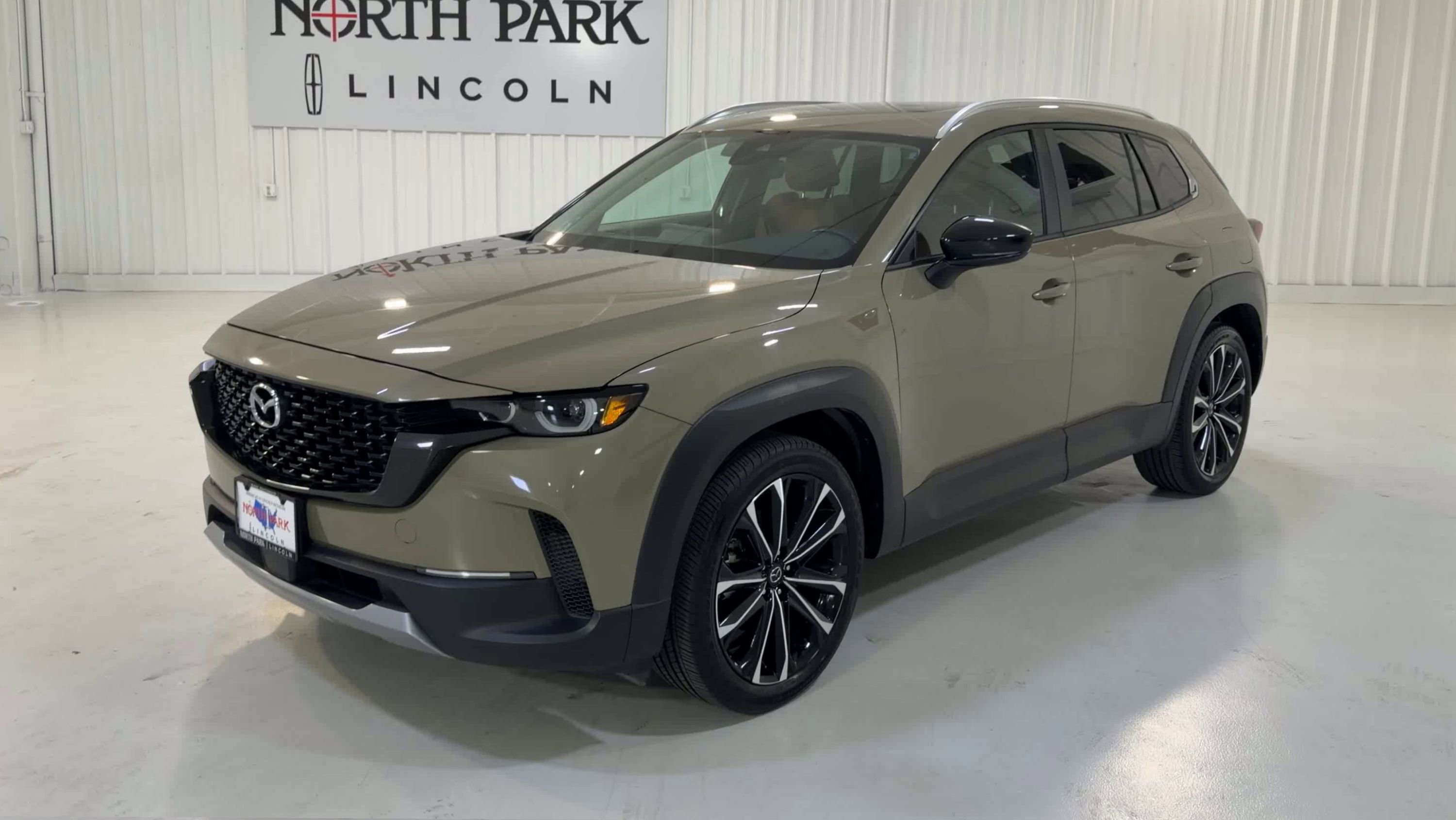 Used 2024 MAZDA CX-50 AWD 2.5 Turbo image 5