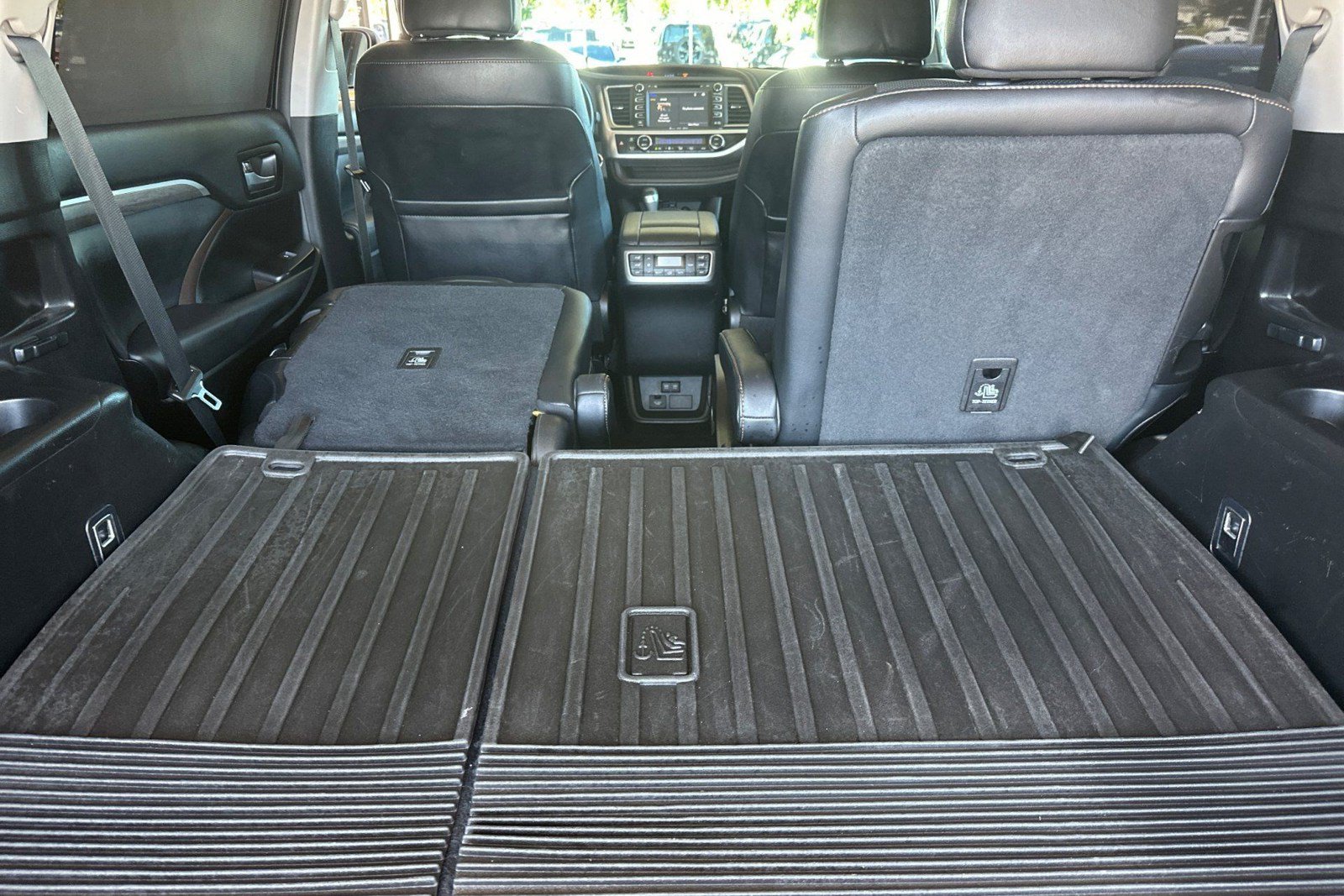 Used 2019 Toyota Highlander Limited Platinum AWD/4WD image 27