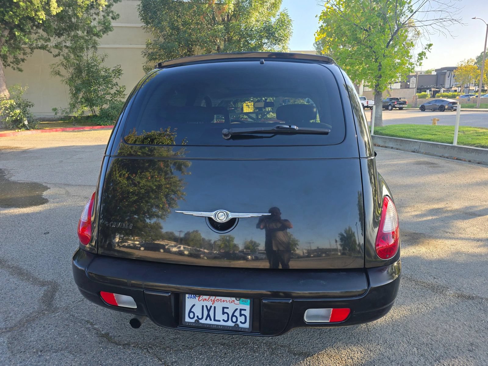 Used 2010 Chrysler PT Cruiser w/ Convenience Group FWD image 6