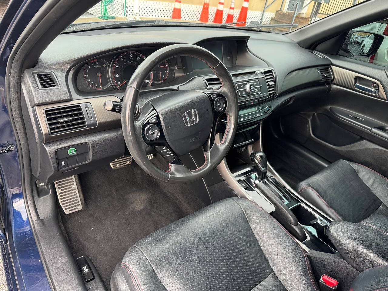 Used 2017 Honda Accord Sport Special Edition image 10