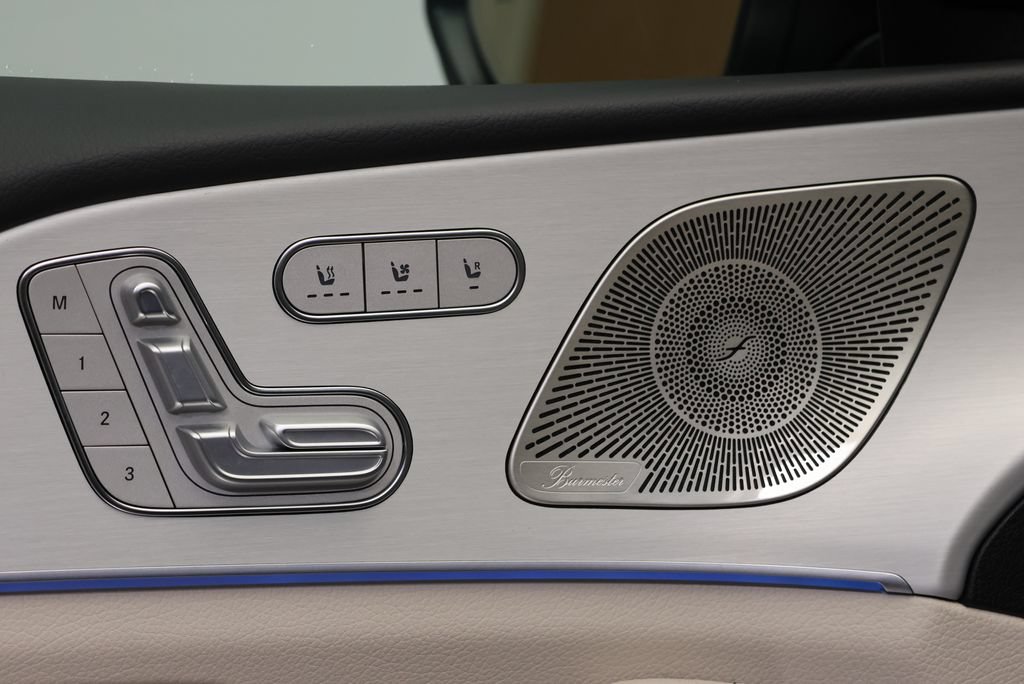 Certified 2023 Mercedes-Benz GLS 450 4MATIC image 33