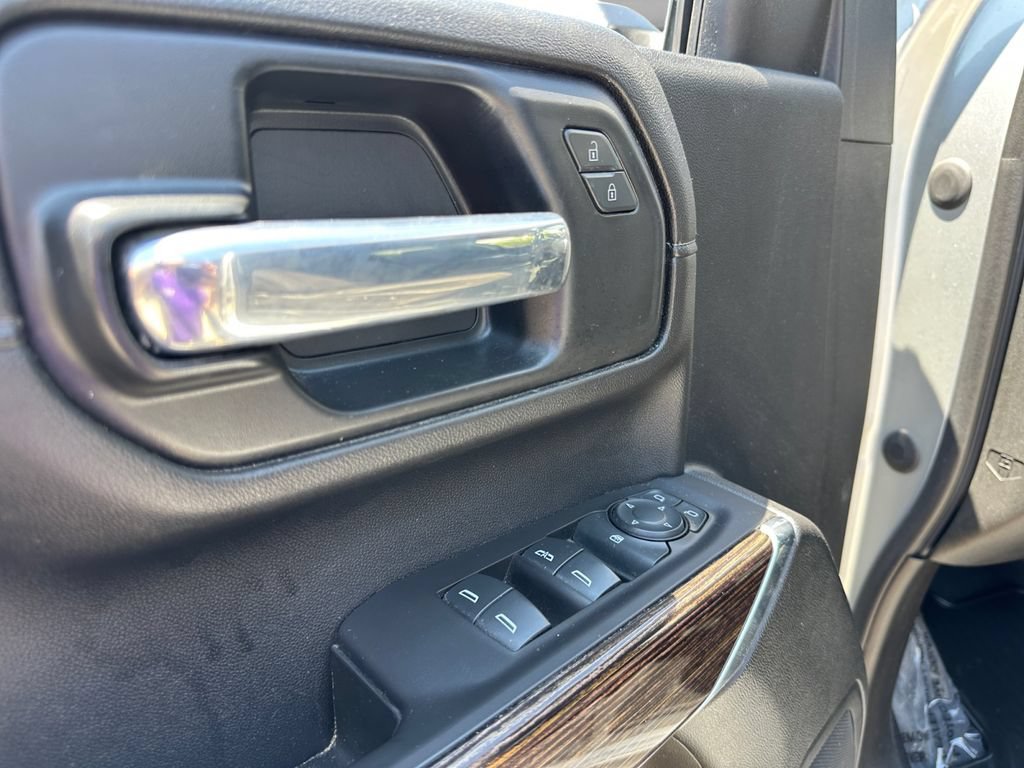 Used 2021 GMC Sierra 2500 SLE w/ SLE Convenience Package AWD/4WD image 19