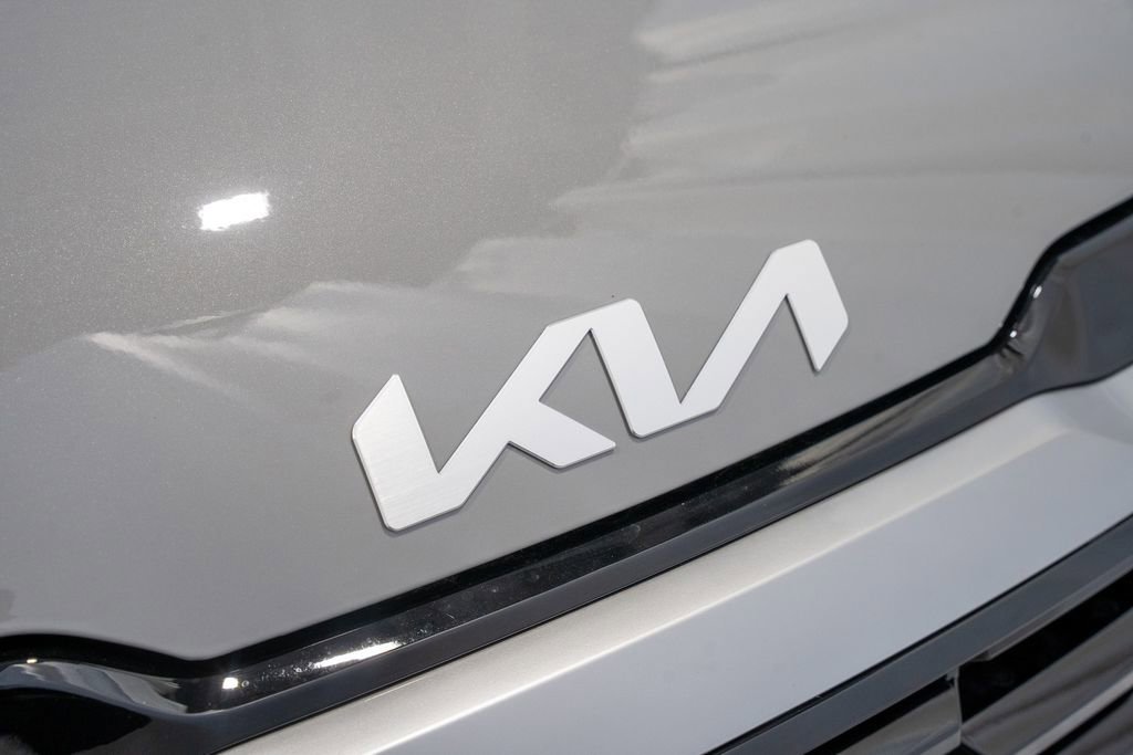 New 2026 Kia Sportage EX image 3