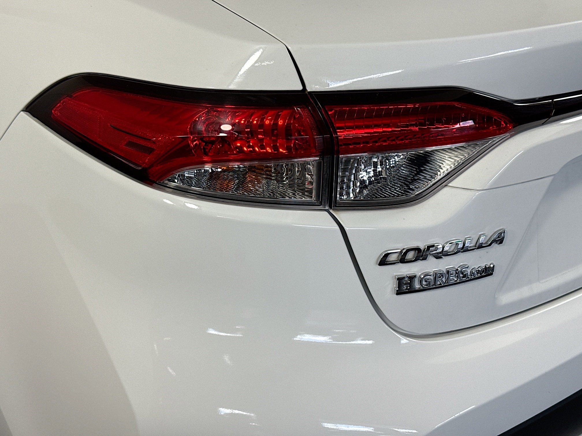 Used 2021 Toyota Corolla LE image 35