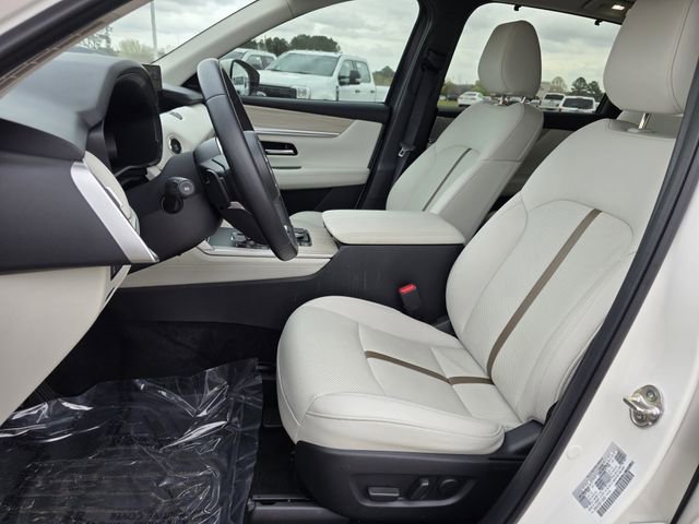 Used 2024 MAZDA CX-90 3.3 Turbo w/ Premium Plus Pkg image 12