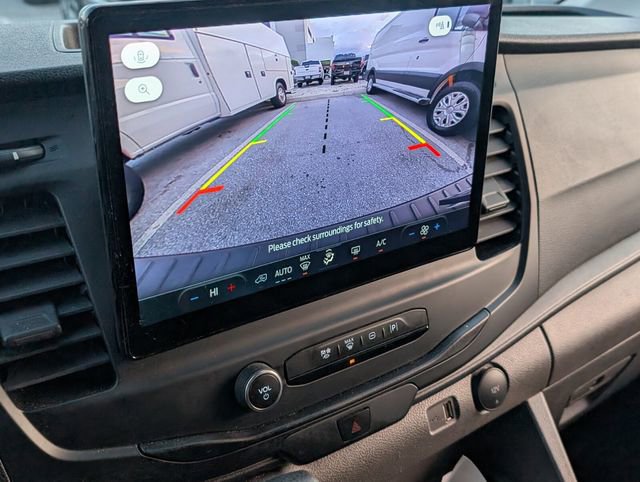 Used 2023 Ford Transit 350 XLT image 18