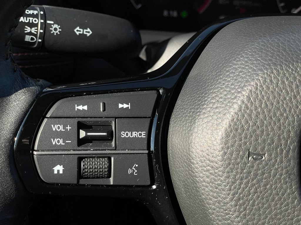 Certified 2025 Honda HR-V Sport image 14