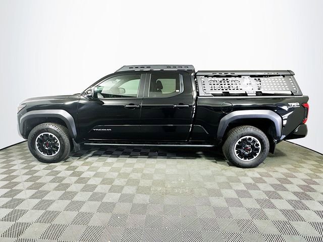 Used 2024 Toyota Tacoma TRD Off-Road image 5