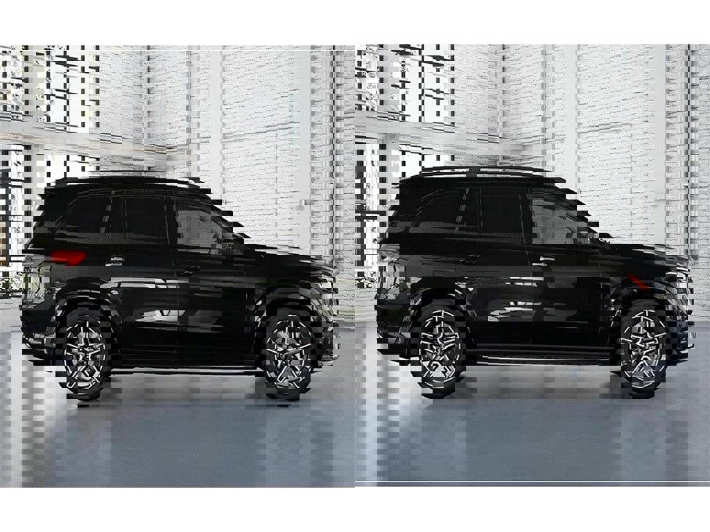 New 2026 Mercedes-Benz GLS 450 4MATIC image 2