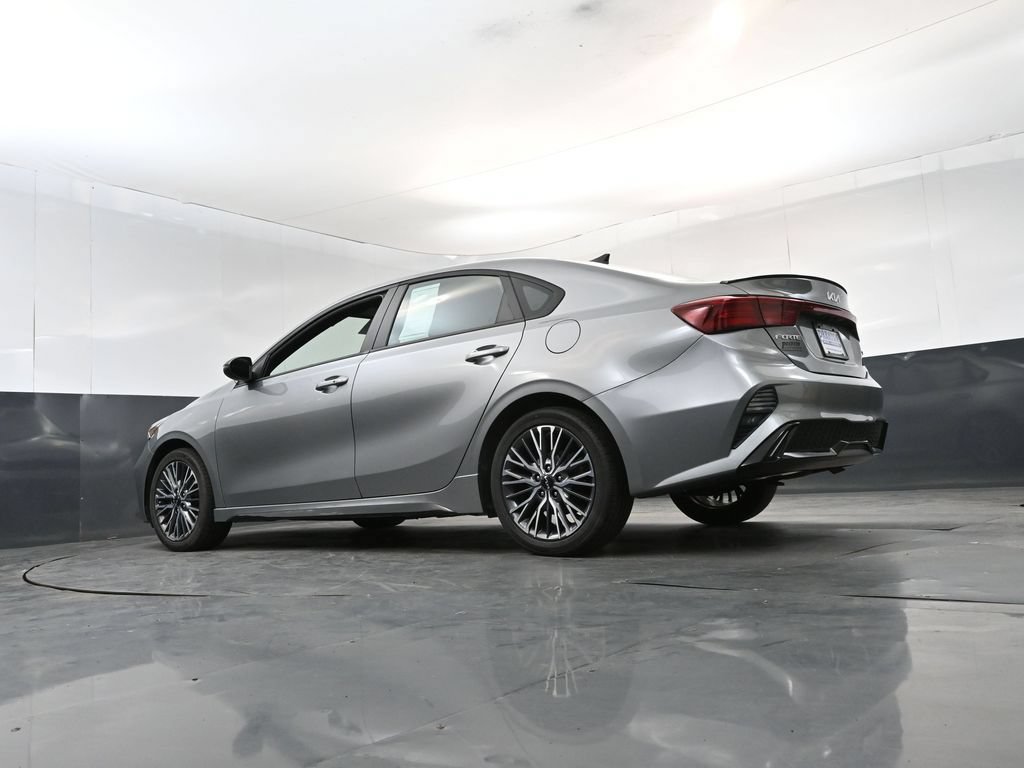 Certified 2022 Kia Forte GT-Line FWD image 21