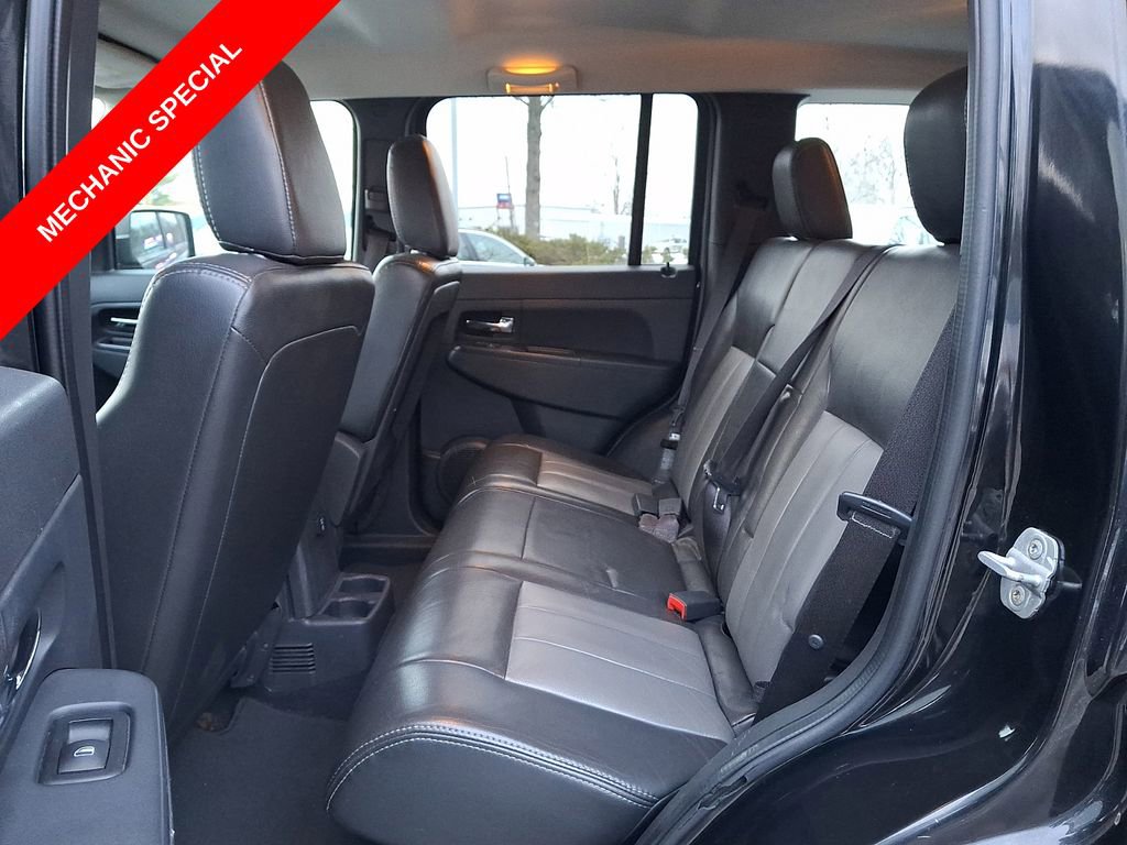 Used 2009 Jeep Liberty Sport w/ Popular Equipment Group image 17