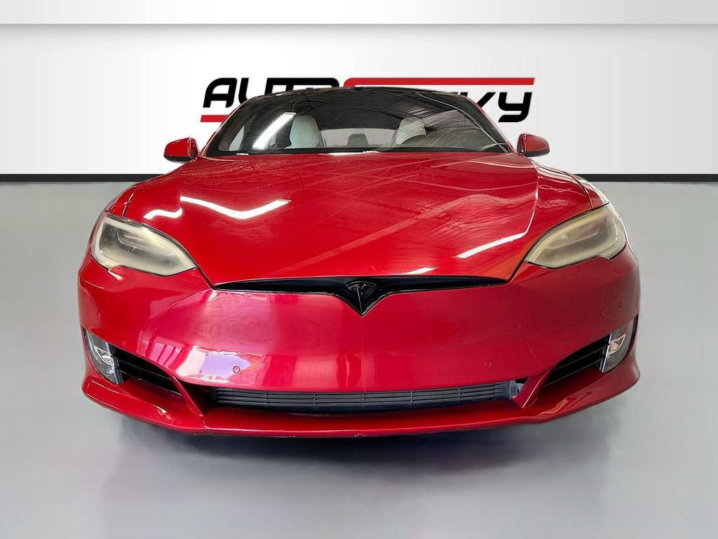 Used 2020 Tesla Model S Long Range AWD/4WD image 2