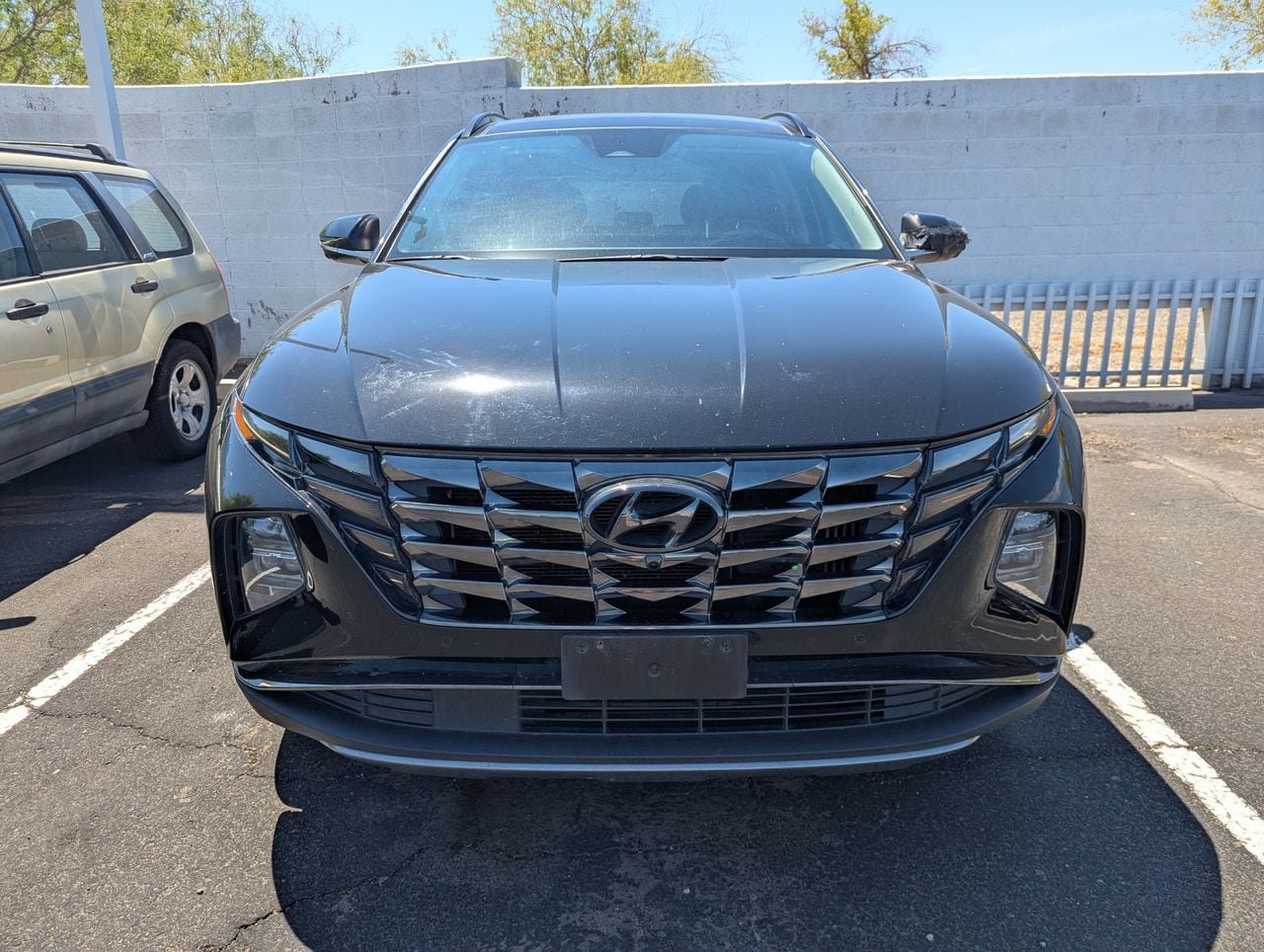 Used 2022 Hyundai Tucson Limited AWD/4WD image 3
