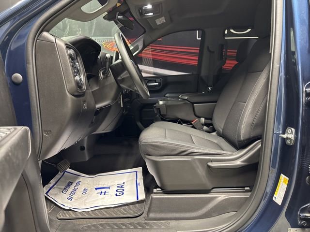 Used 2022 Chevrolet Silverado 1500 Custom image 4