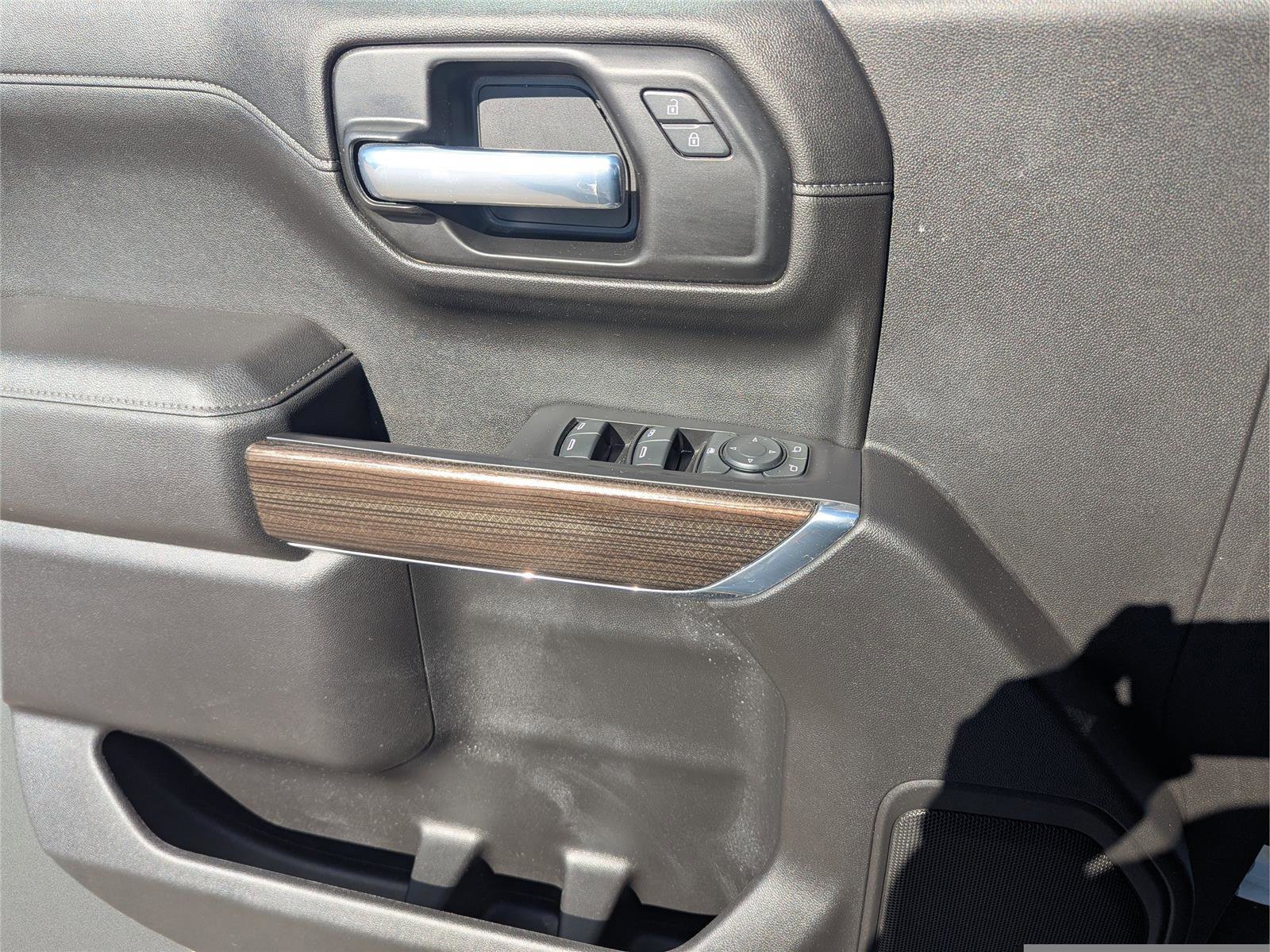 Used 2021 Chevrolet Silverado 1500 RST image 18