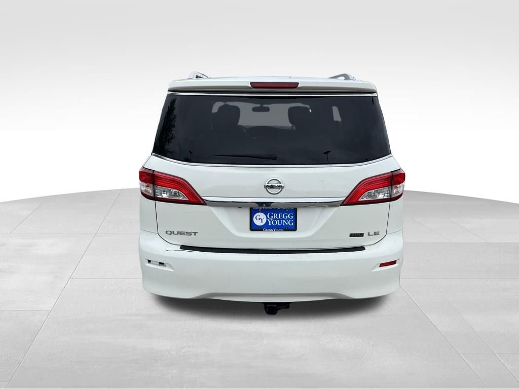 Used 2011 Nissan Quest LE FWD image 5