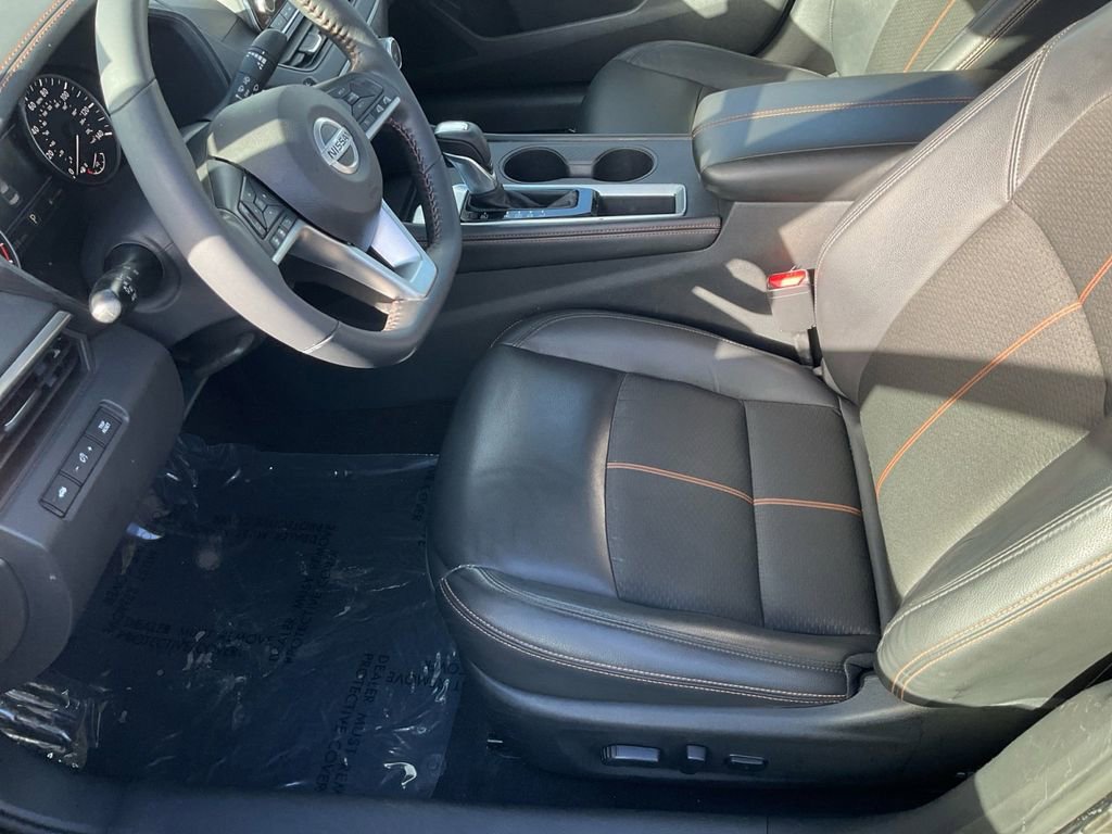 Used 2022 Nissan Altima 2.5 SR w/ Midnight Edition Package image 13