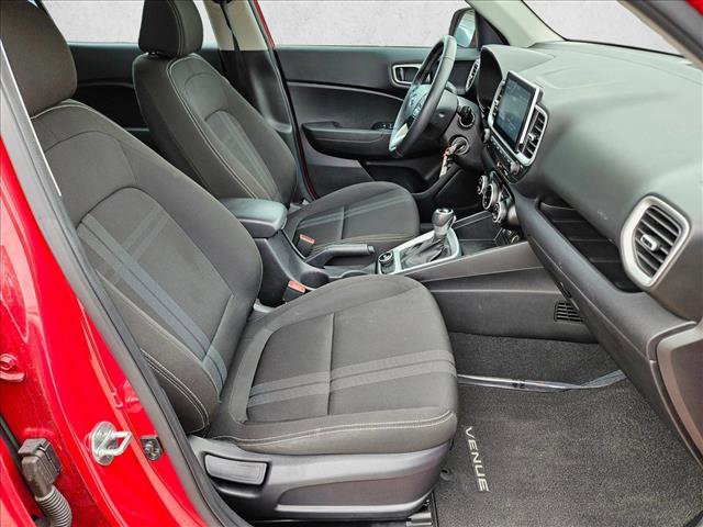 Used 2022 Hyundai Venue SEL w/ Cargo Package FWD image 20