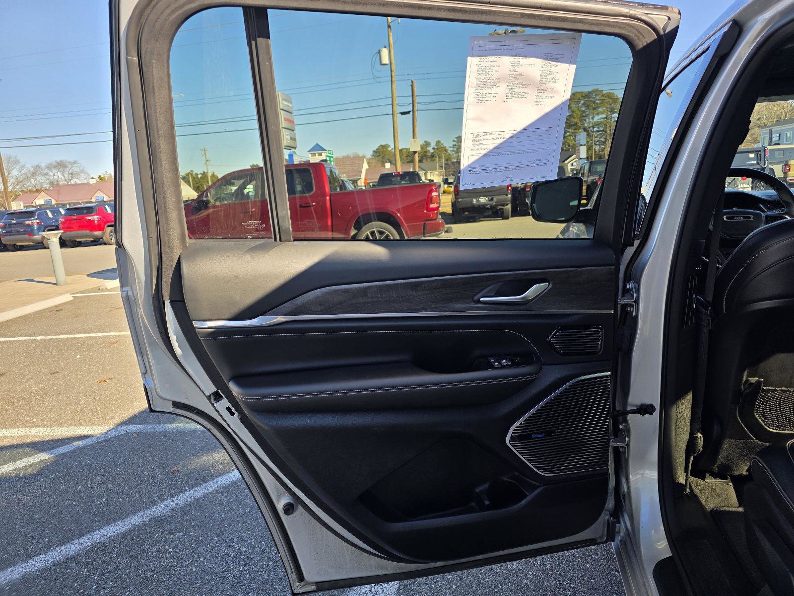 Certified 2021 Jeep Grand Cherokee L Overland image 31