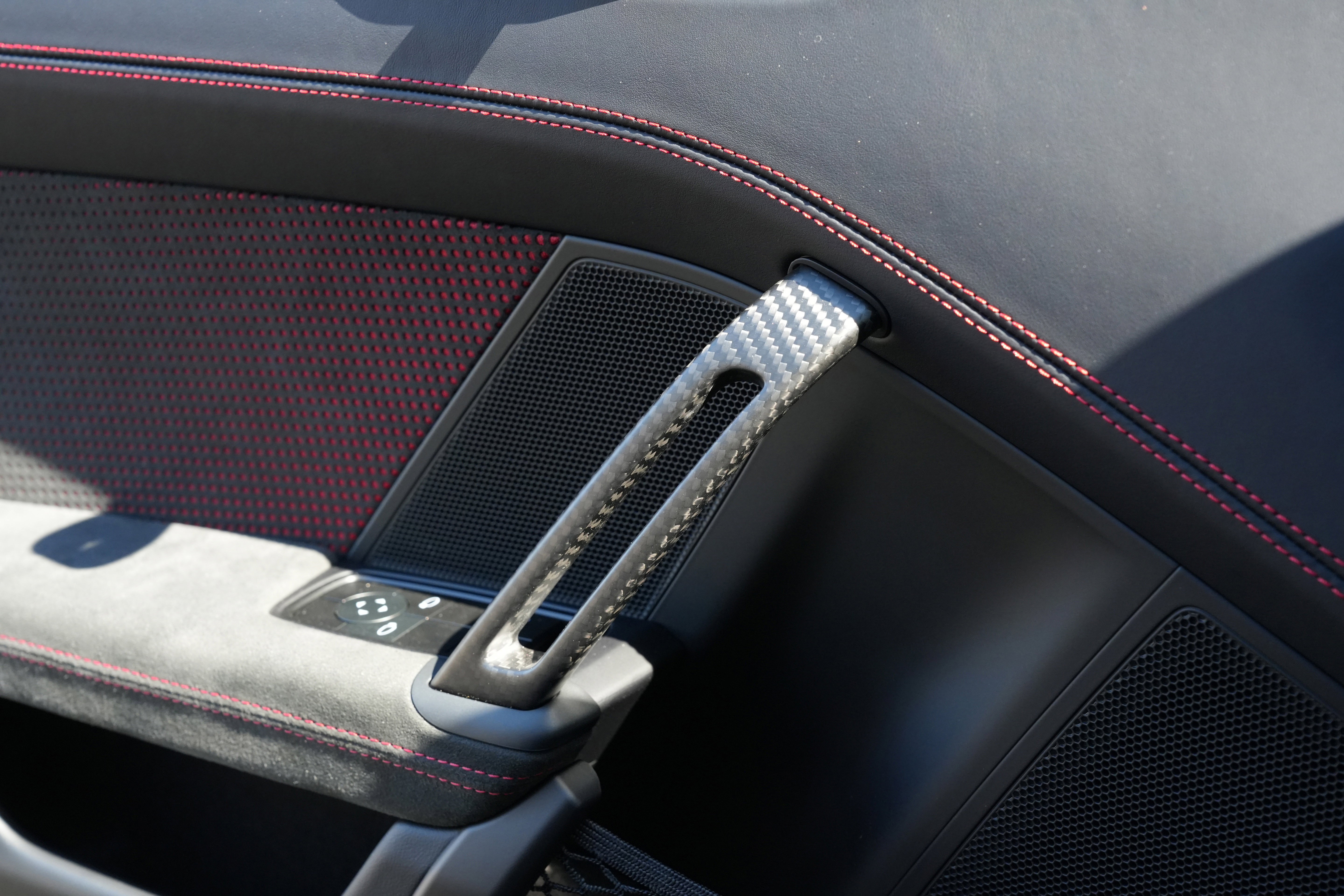 Used 2025 Porsche 911 GT3 RS RWD image 34