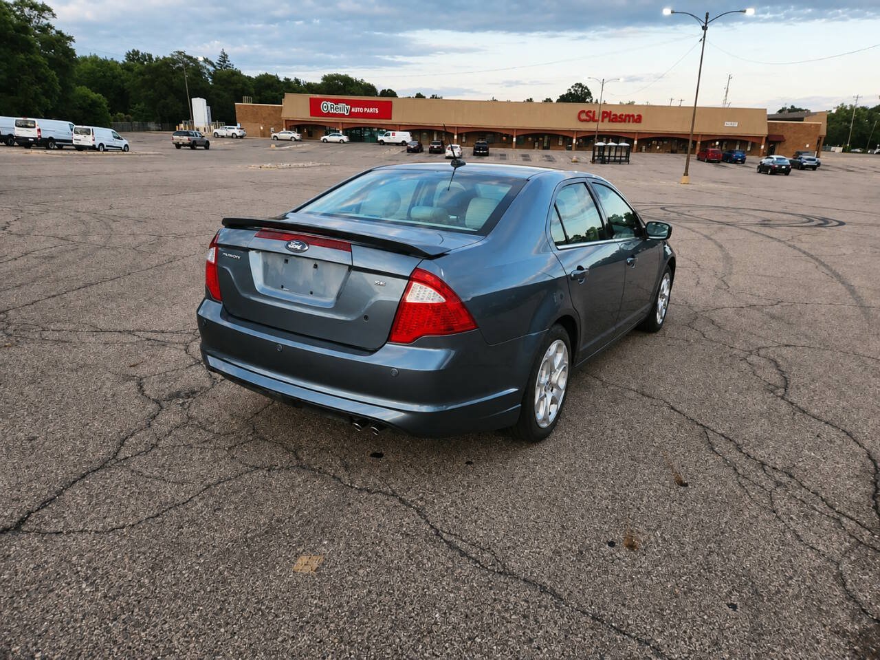 Used 2011 Ford Fusion SE w/ 202A Rapid Spec Order Code FWD image 4