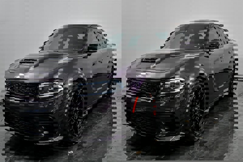 Used 2022 Dodge Charger SRT Hellcat w/ Harman/Kardon Audio Group image 5