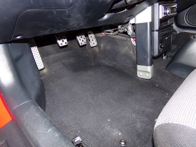 Used 2000 Toyota MR2 image 28