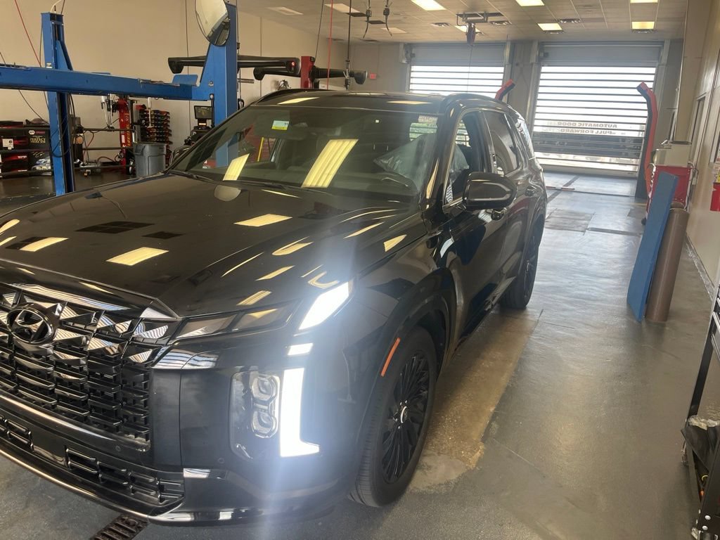 Used 2025 Hyundai Palisade Calligraphy