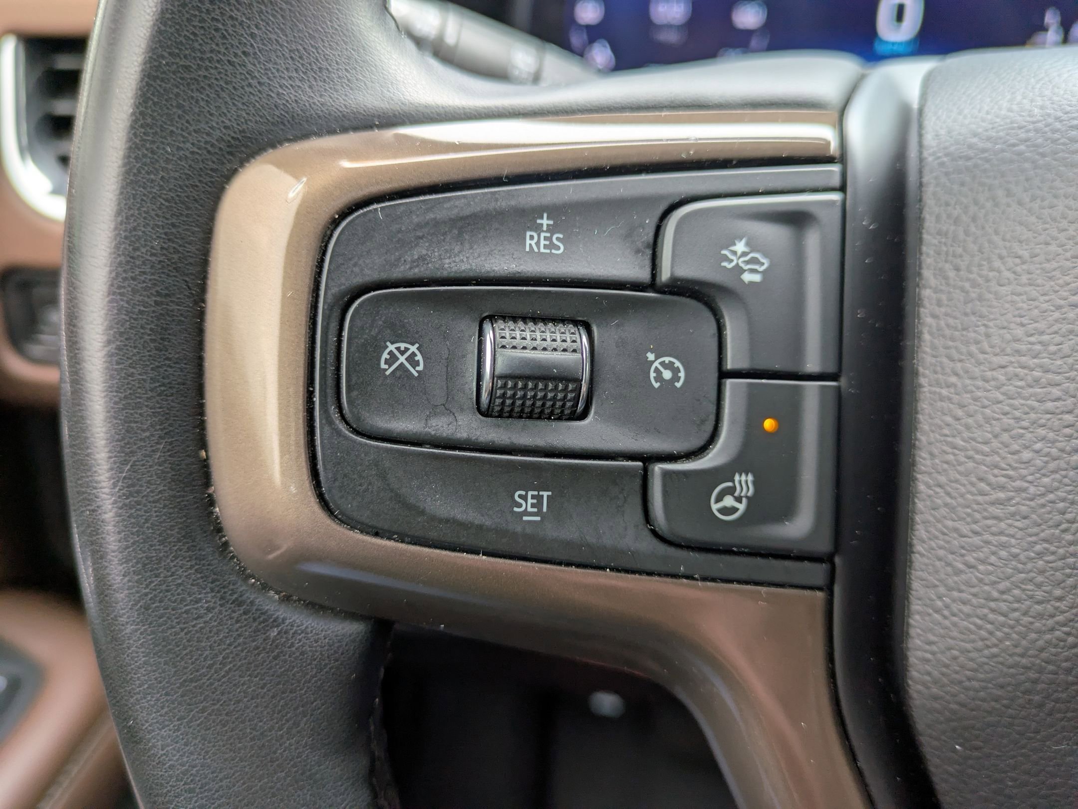 Used 2023 Chevrolet Suburban High Country w/ LPO, Illumination Package image 19