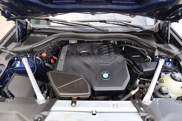 Used 2021 BMW X4 xDrive30i w/ M Sport Package image 31