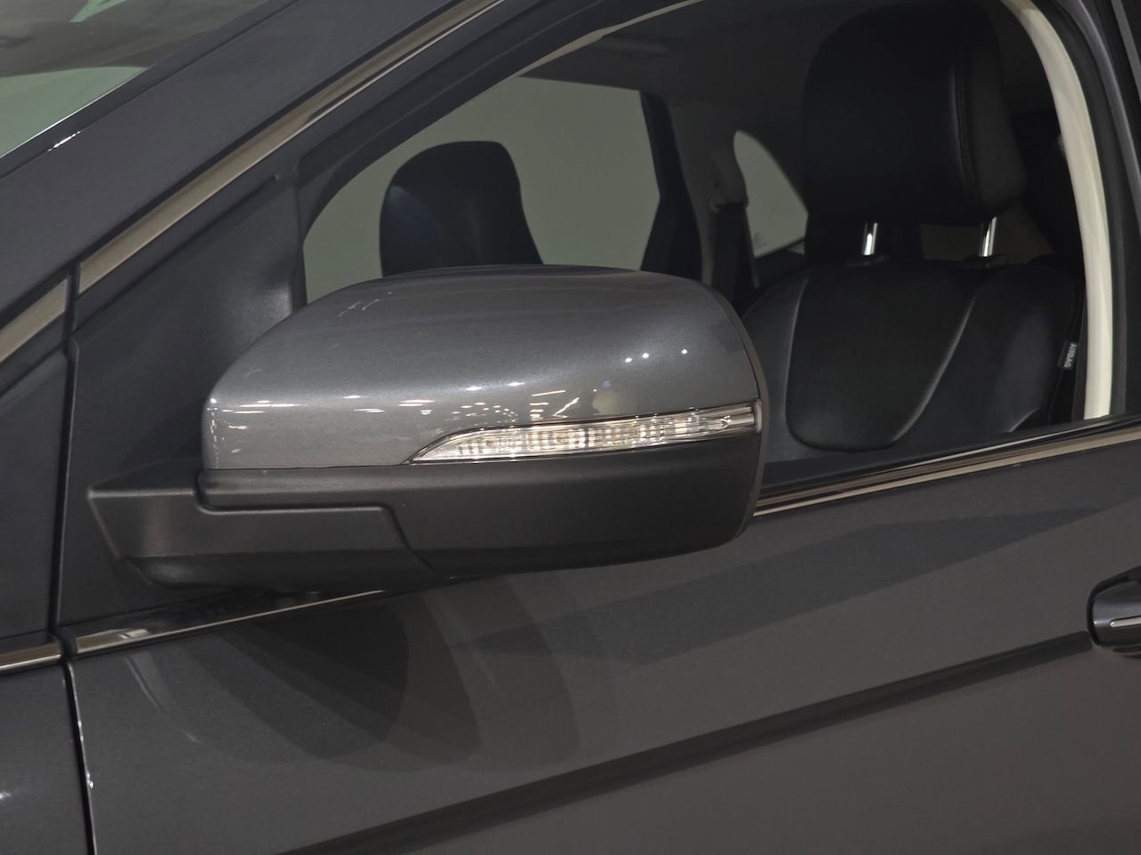 Used 2022 Ford Edge Titanium image 15