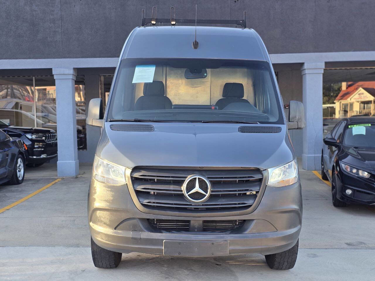 Used 2019 Mercedes-Benz Sprinter 144 image 3