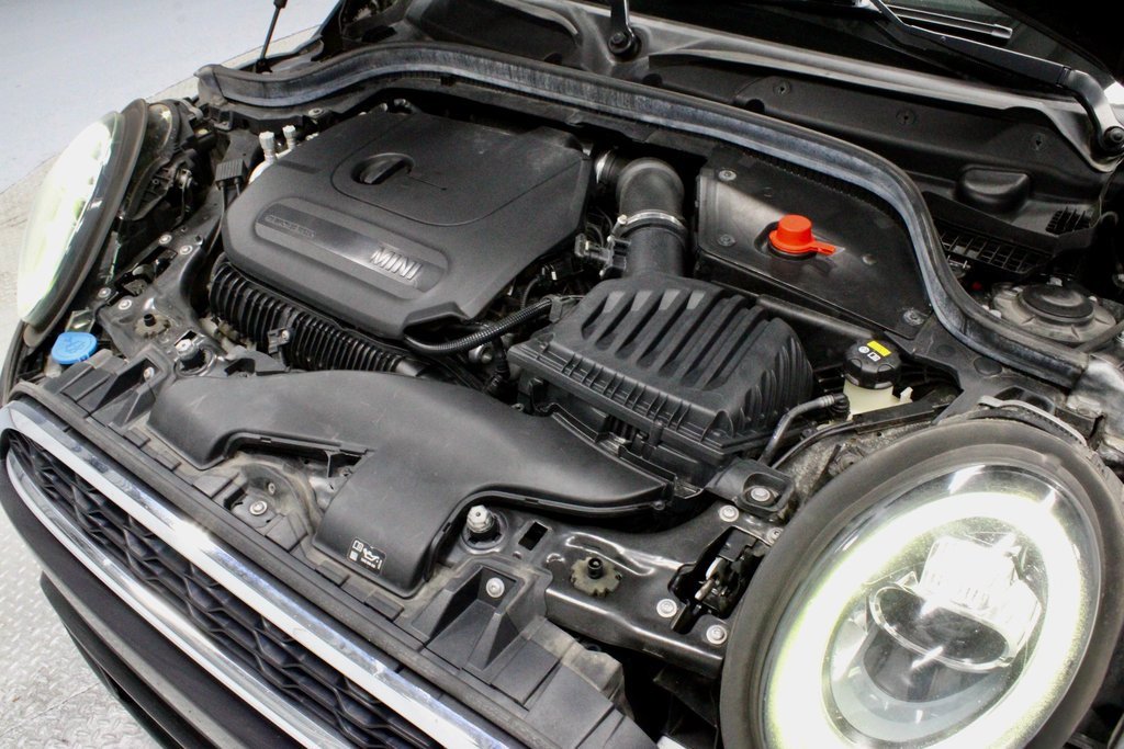 Used 2020 MINI Cooper S image 19