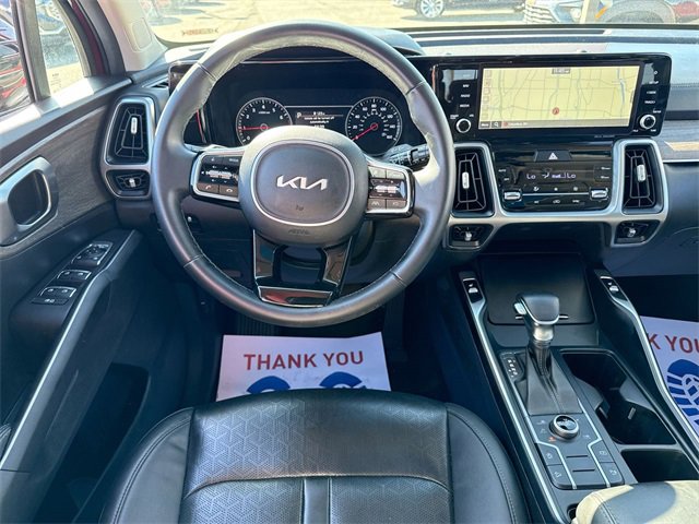Used 2023 Kia Sorento S w/ Panoramic Sunroof Package image 14