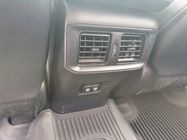 Used 2021 Toyota RAV4 Limited AWD/4WD image 19