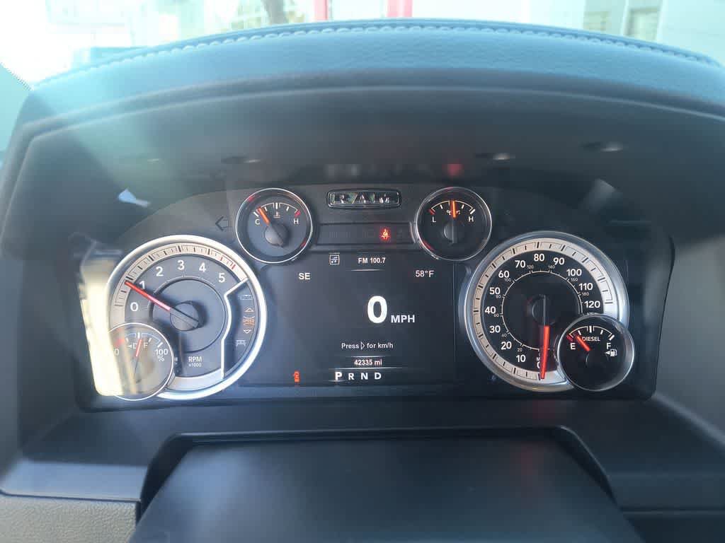 Used 2018 RAM 1500 Laramie w/ Convenience Group image 15