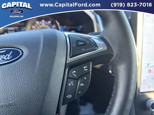 Certified 2022 Ford Edge Titanium image 22