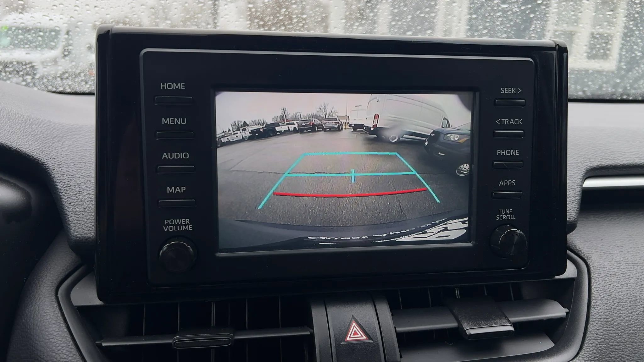 Used 2019 Toyota RAV4 LE w/ Carpet Mat Package image 32