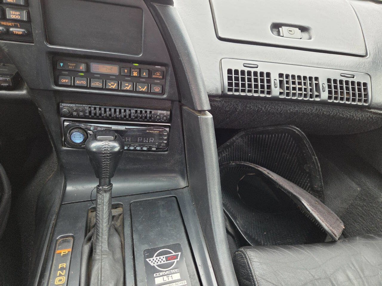 Used 1993 Chevrolet Corvette Convertible RWD image 14