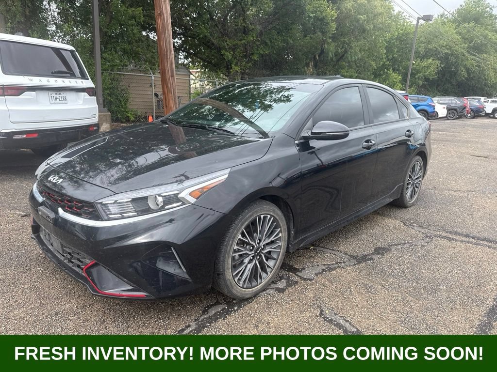 Used 2024 Kia Forte GT-Line w/ GT-Line Premium Package FWD image 5
