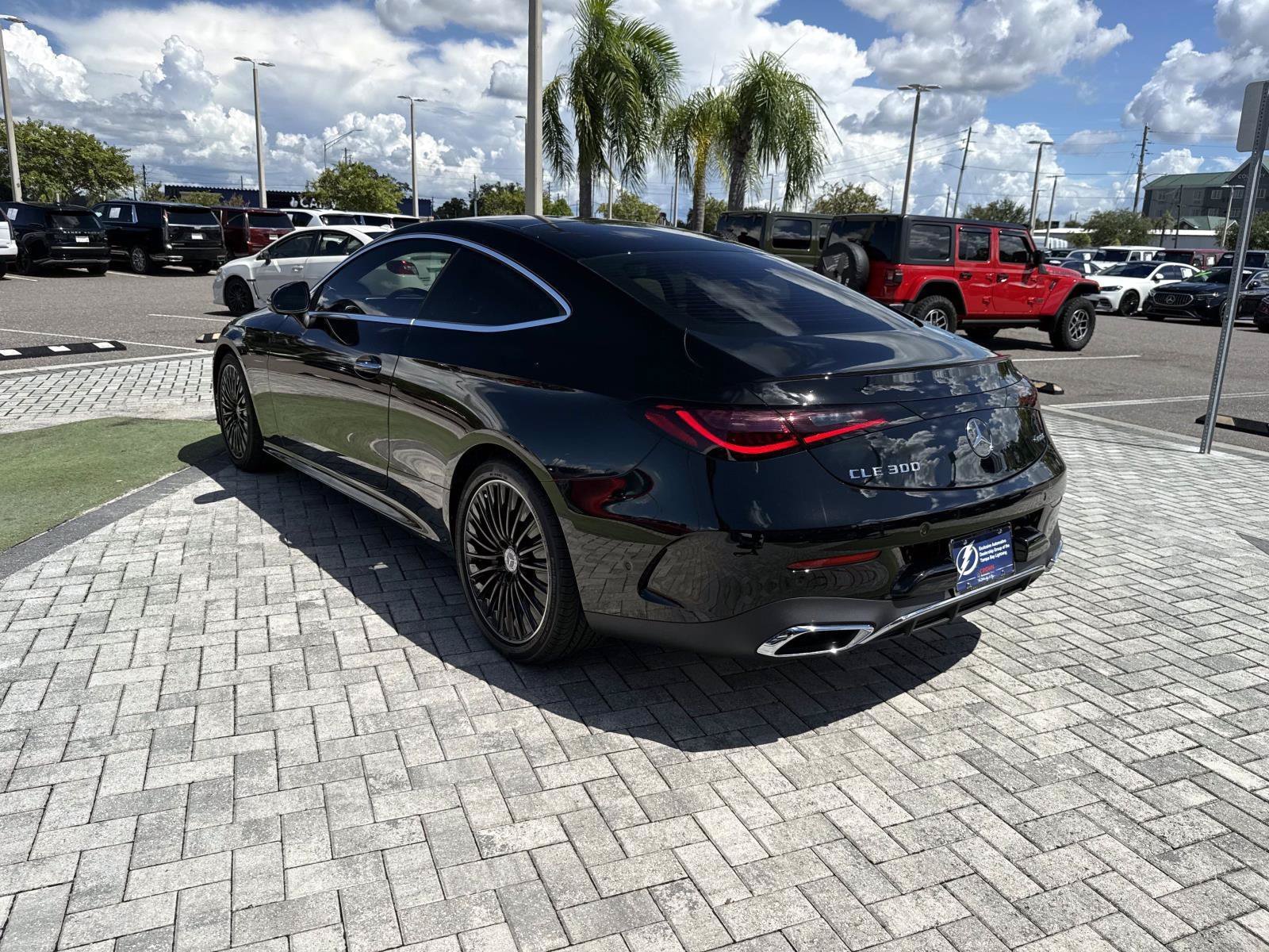 New 2027 Mercedes-Benz CLE 300 4MATIC Coupe image 4