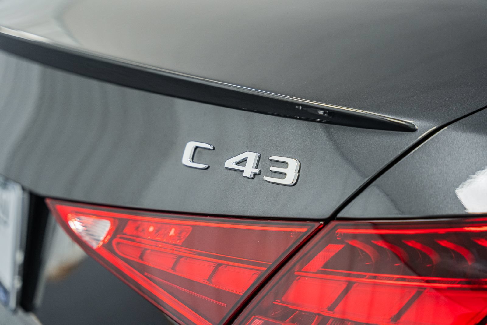Used 2023 Mercedes-Benz C 43 AMG 4MATIC Sedan image 9