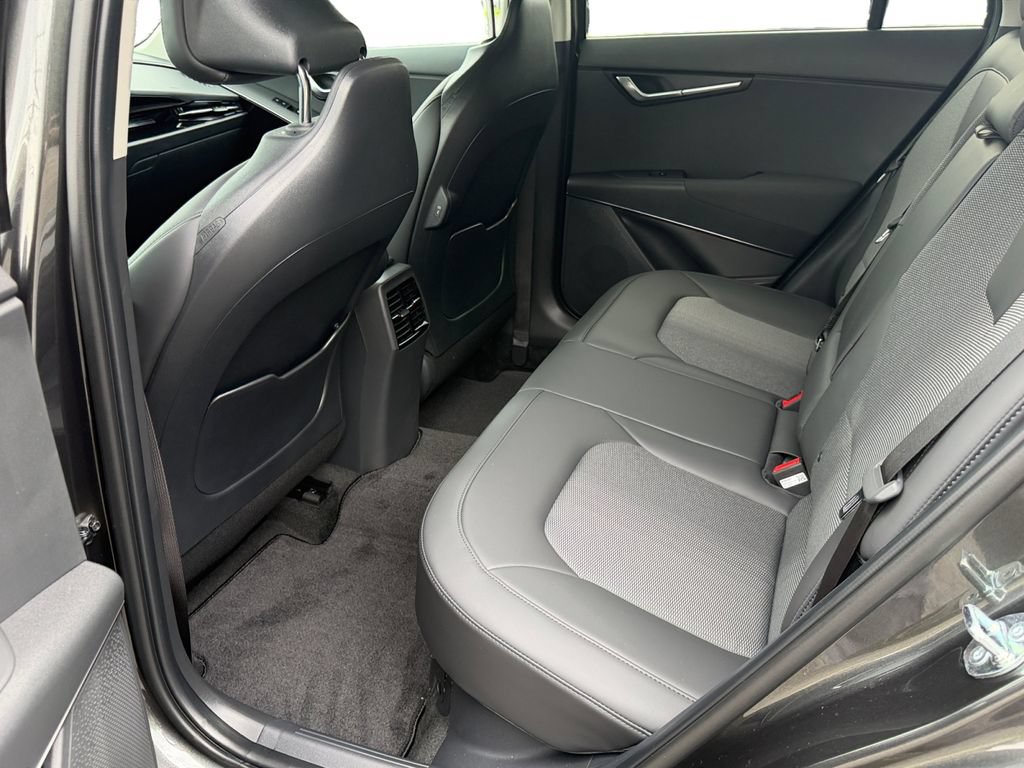 New 2026 Kia Niro EX w/ EX Premium Package FWD image 10