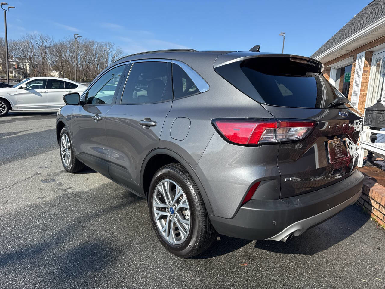 Used 2022 Ford Escape SEL image 10