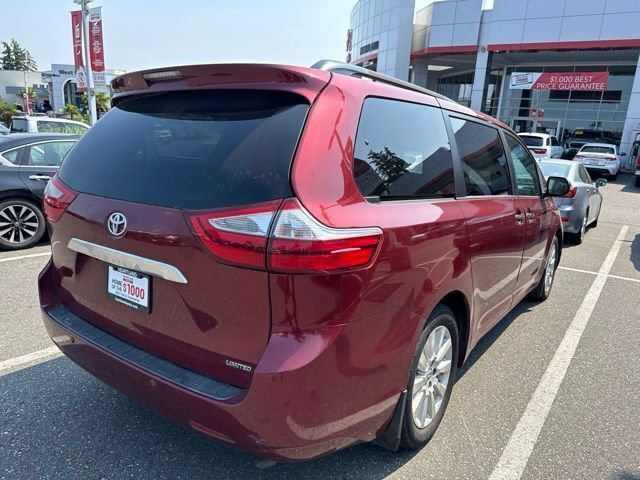 Used 2015 Toyota Sienna Limited Premium w/ Advanced Technology Package FWD image 8